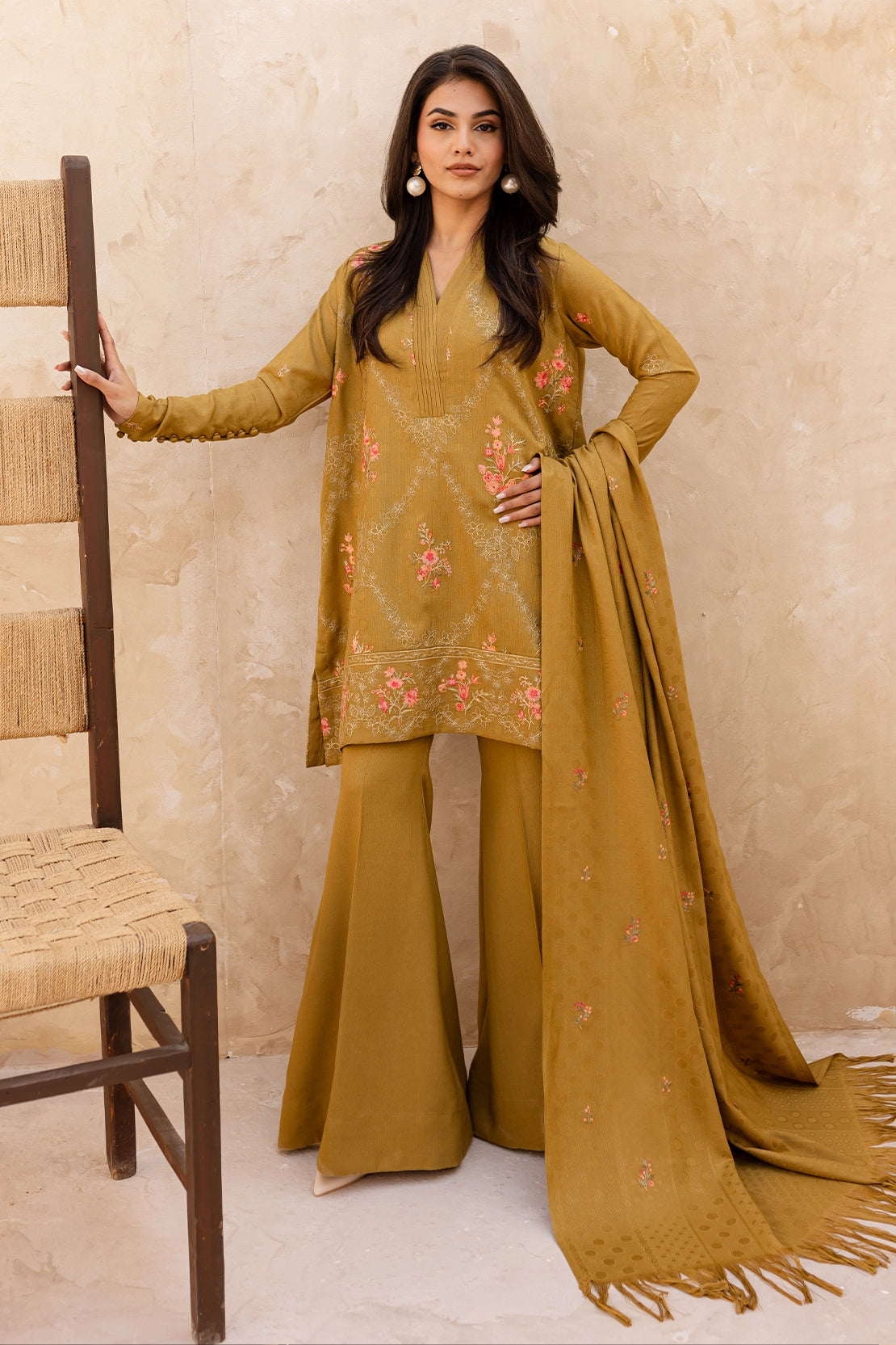 3 Piece - Premium Embroidered Dhanak Wool - 4005
