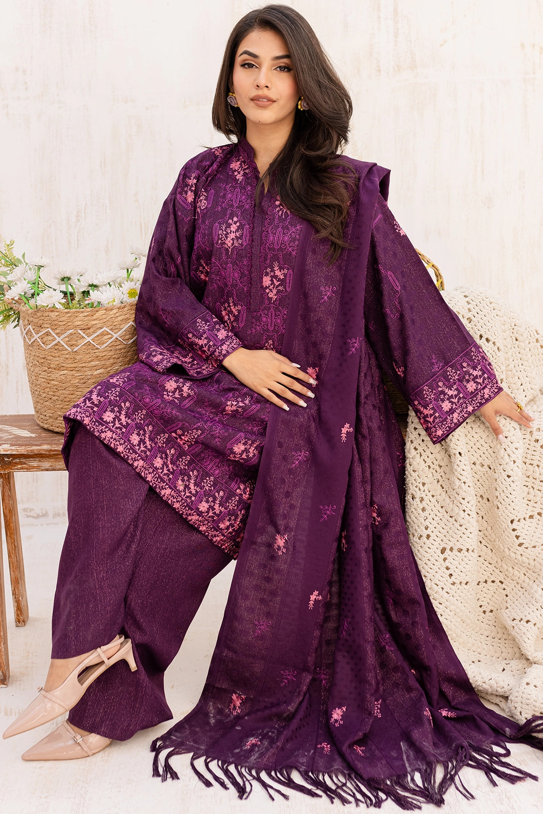 3 Piece - Premium Embroidered Dhanak Wool - 4009