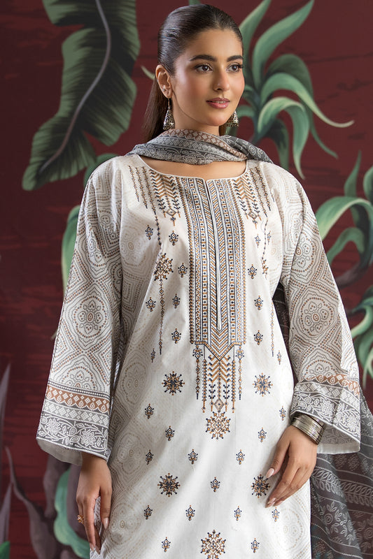 3 Piece - Premium Embroidered Lawn - 531