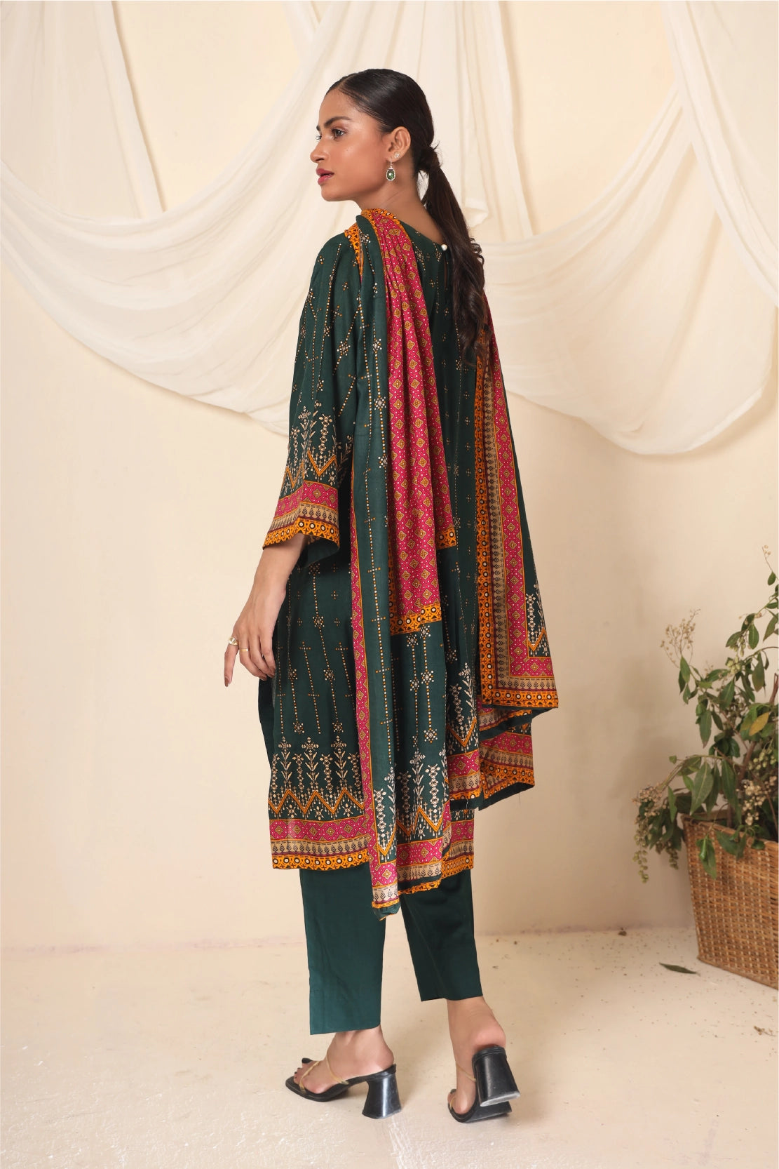 3 Piece - Printed Lawn - 845 B