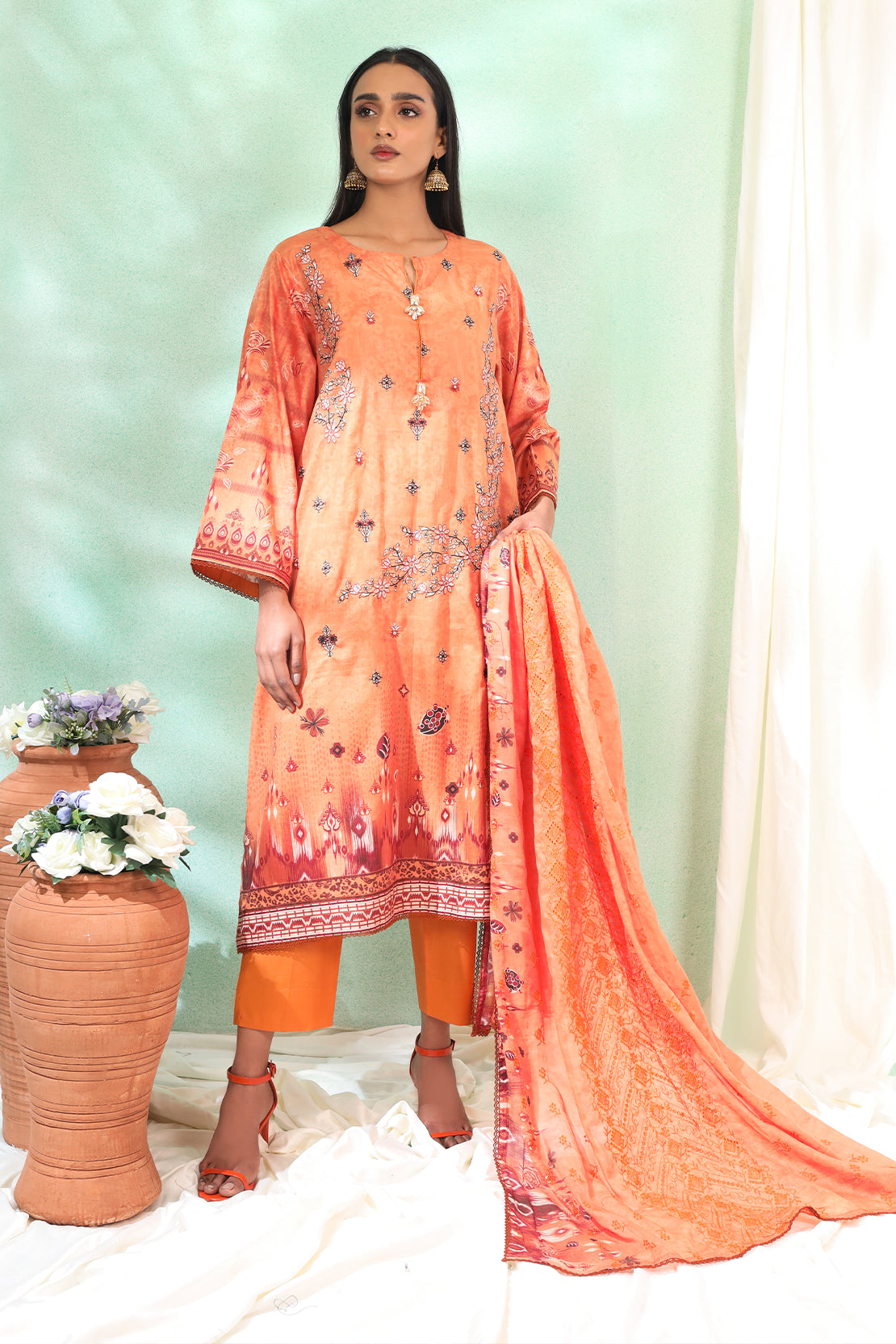 3 Piece - Embroidered Lawn - 181