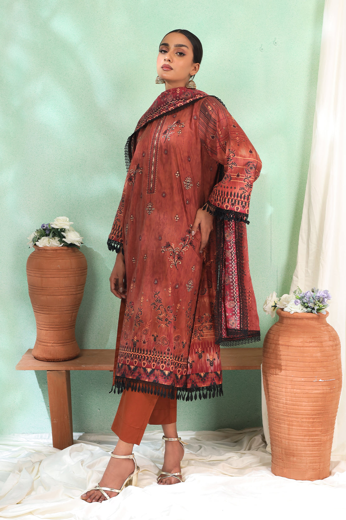 3 Piece - Embroidered Lawn - 185