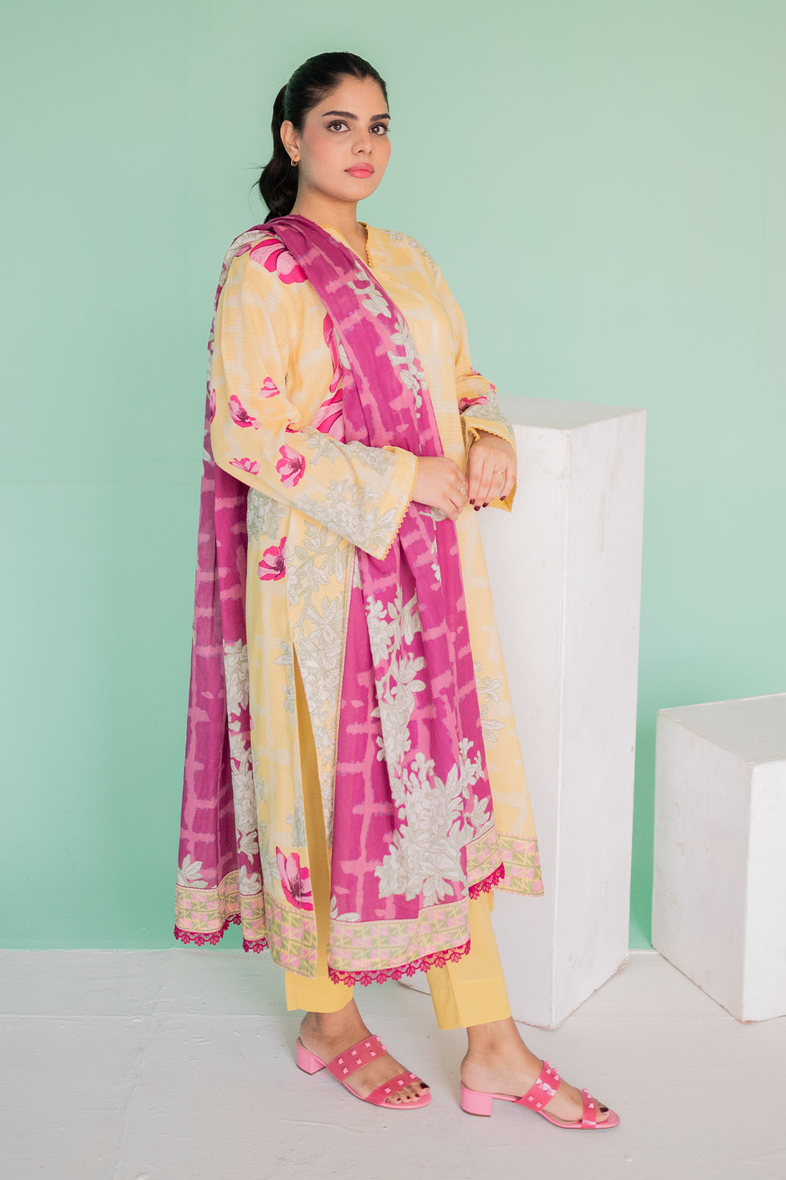 3 Piece Digitally Printed Lawn - 9006