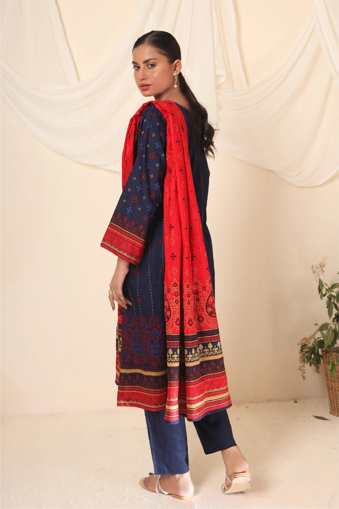 3 Piece - Printed Lawn - 869 A