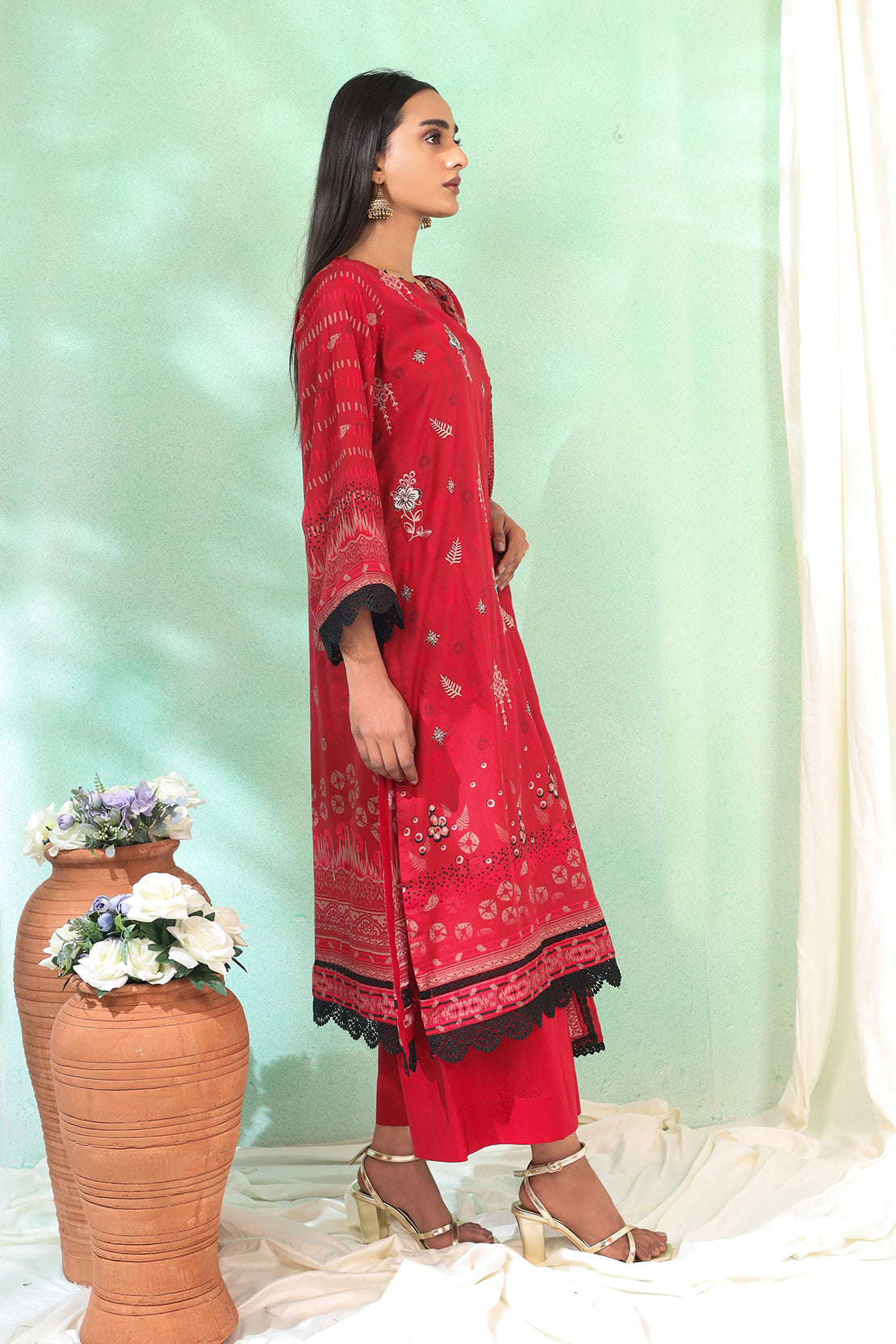 3 Piece - Embroidered Lawn - 187