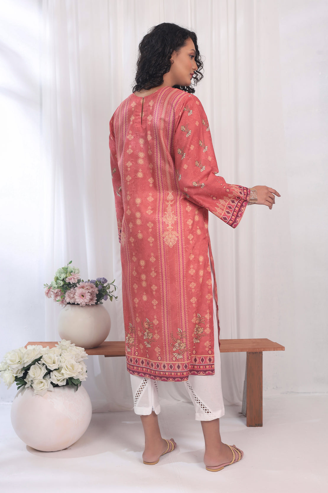 1 Piece - Digitally Printed Lawn - 8759