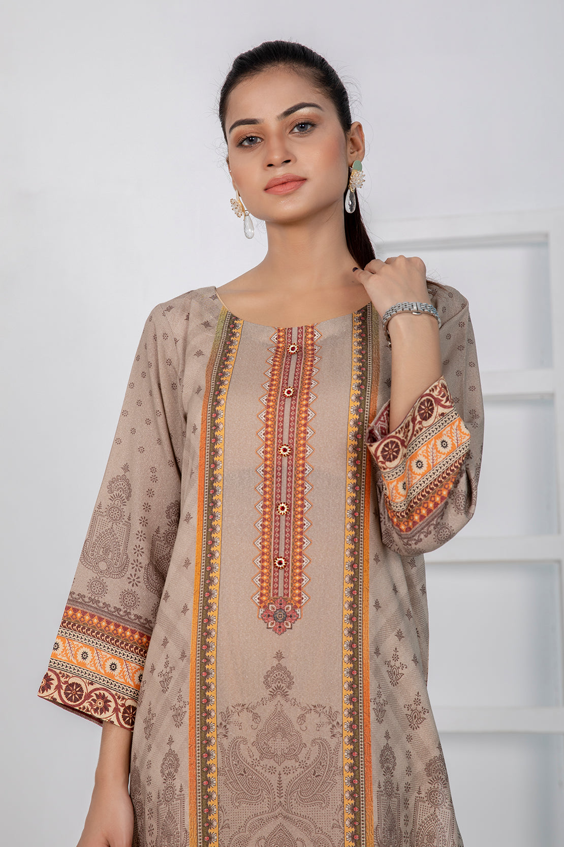 1 PIECE - DIGITALLY PRINTED KARANDI - 5539