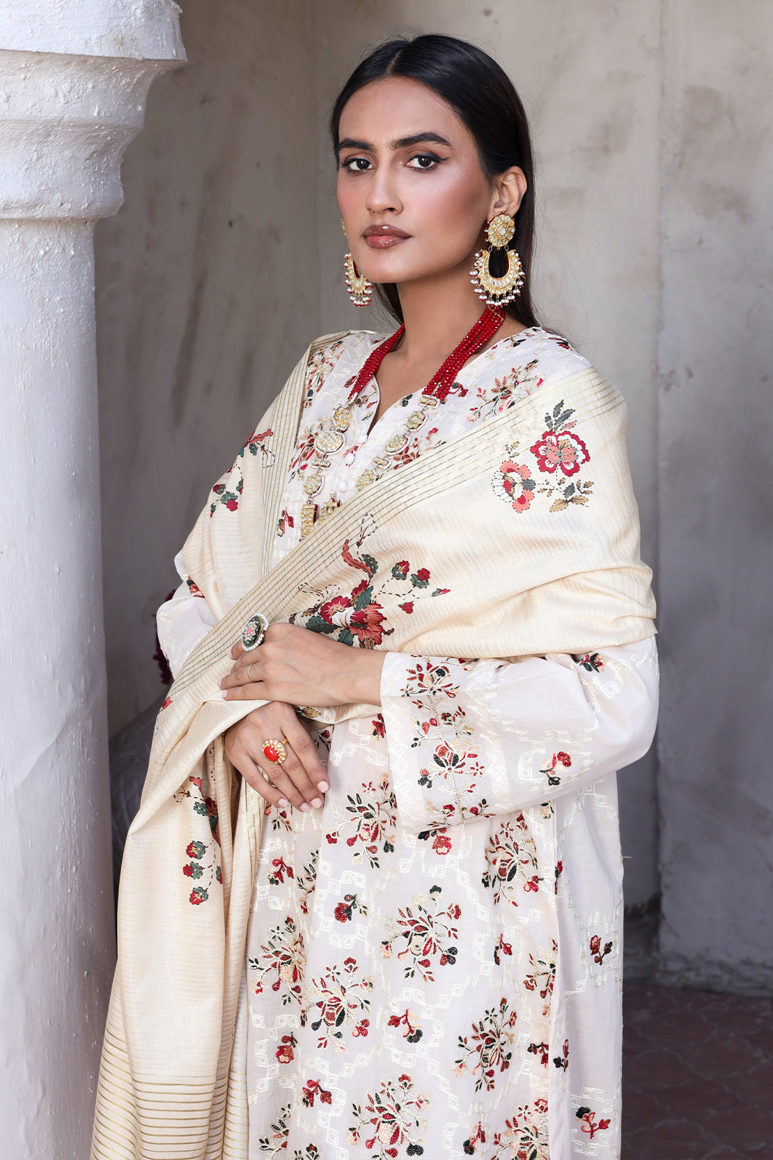 3 Piece - Embroidered Lawn - 8879