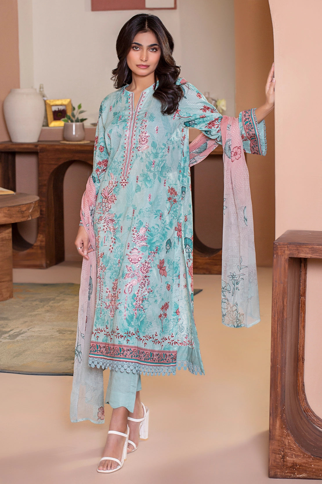 3 PIECE - PREMIUM EMBROIDERED LAWN - 9143