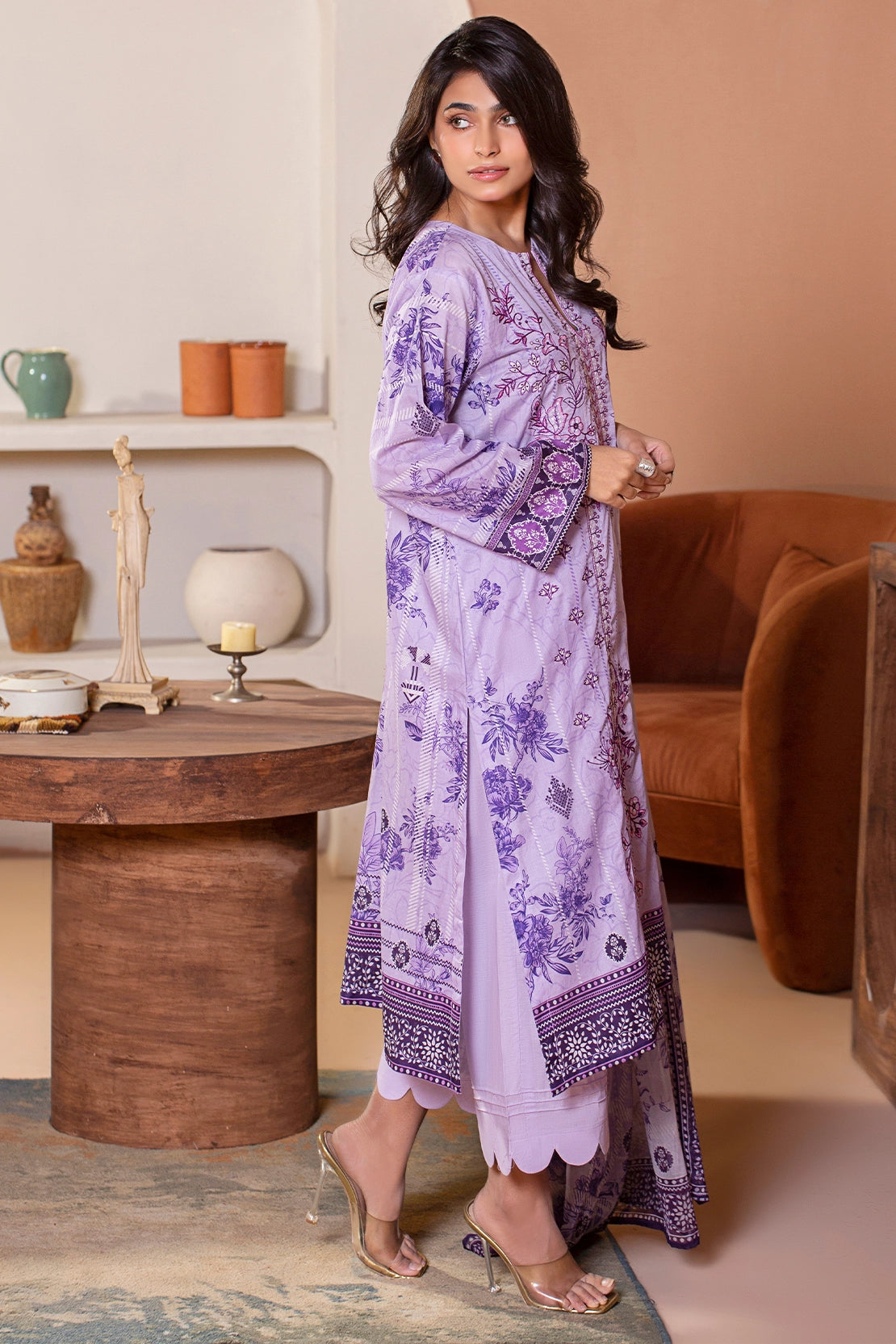 3 PIECE - PREMIUM EMBROIDERED LAWN - 9144