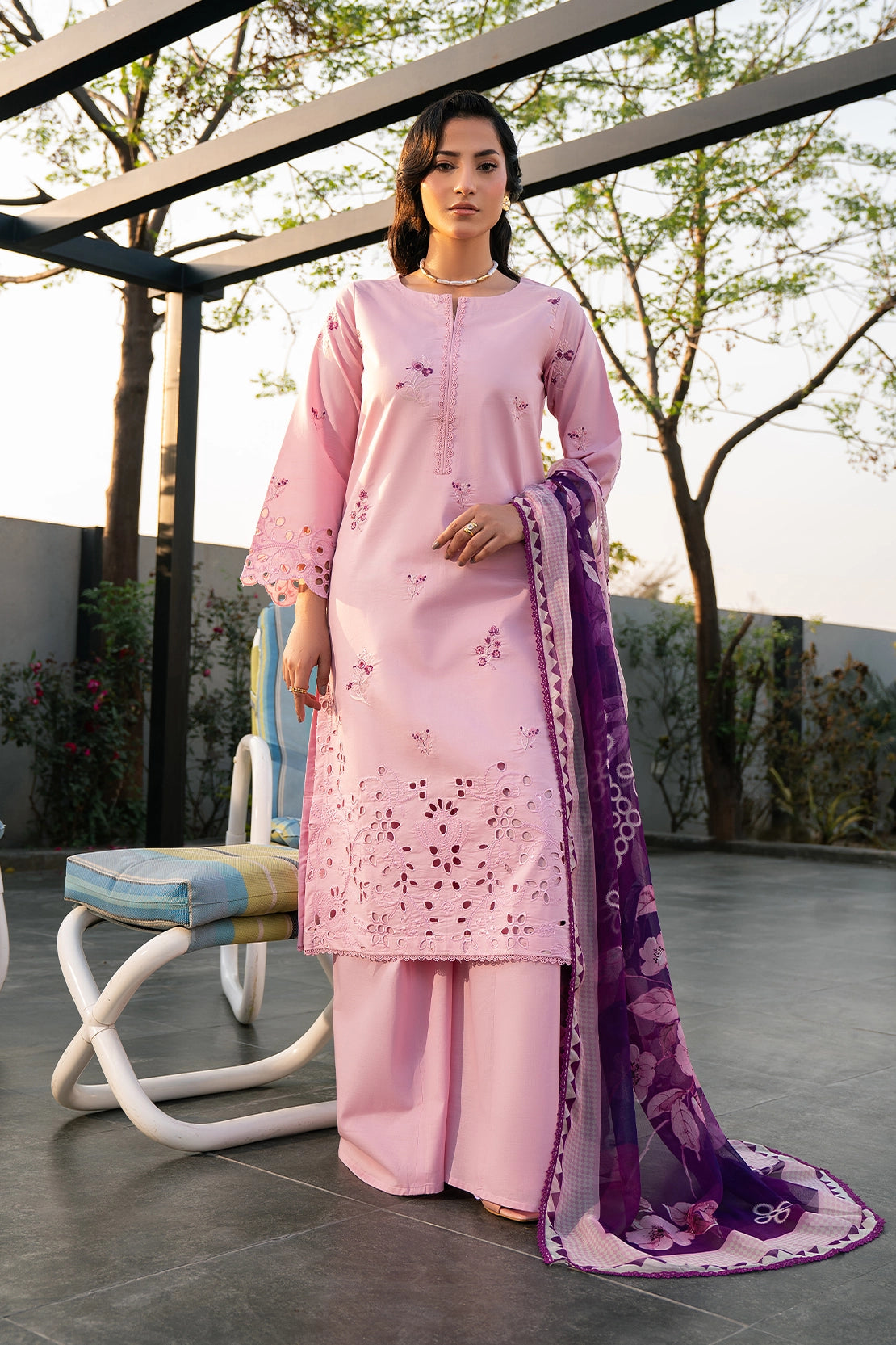 3 Piece - Premium Embroidered Lawn - 3763