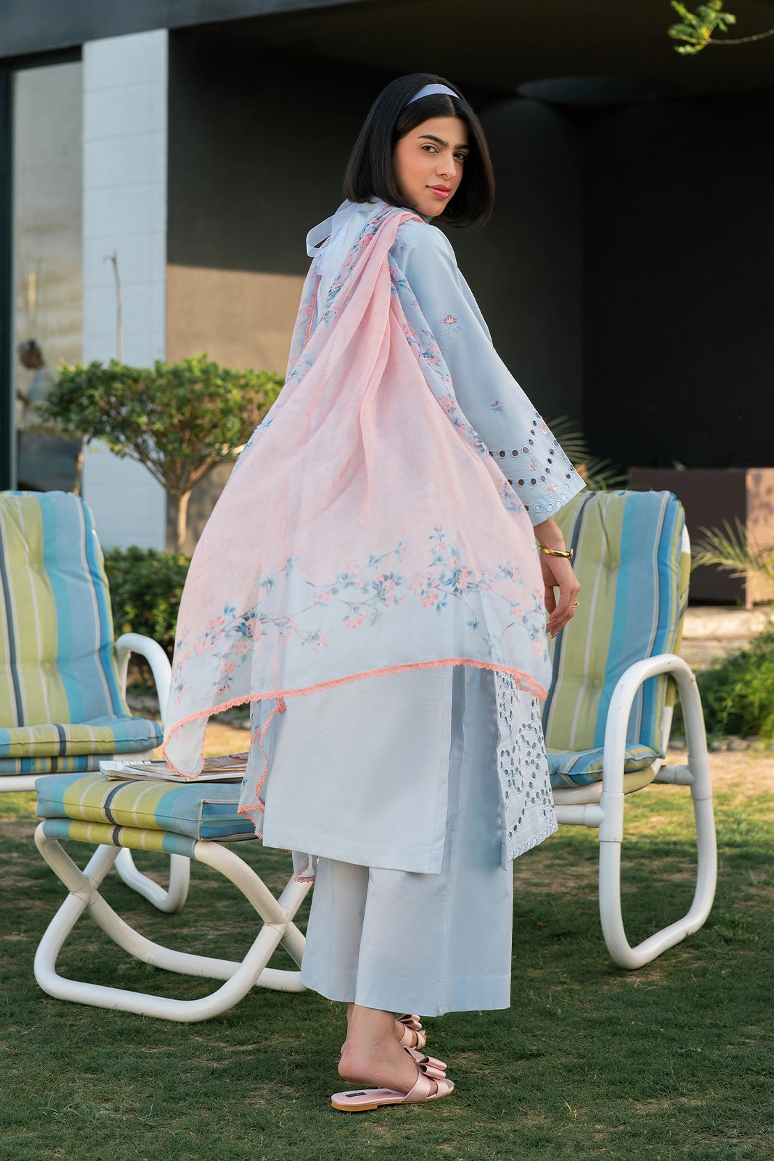 3 Piece - Premium Embroidered Lawn - 3765