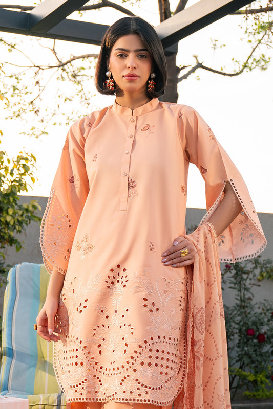 3 Piece - Premium Embroidered Lawn - 3766