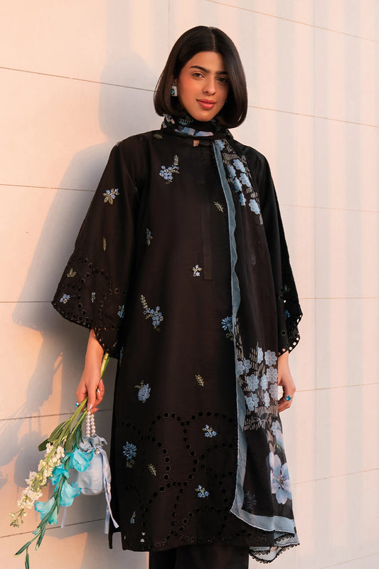 3 Piece - Premium Embroidered Lawn - 3768