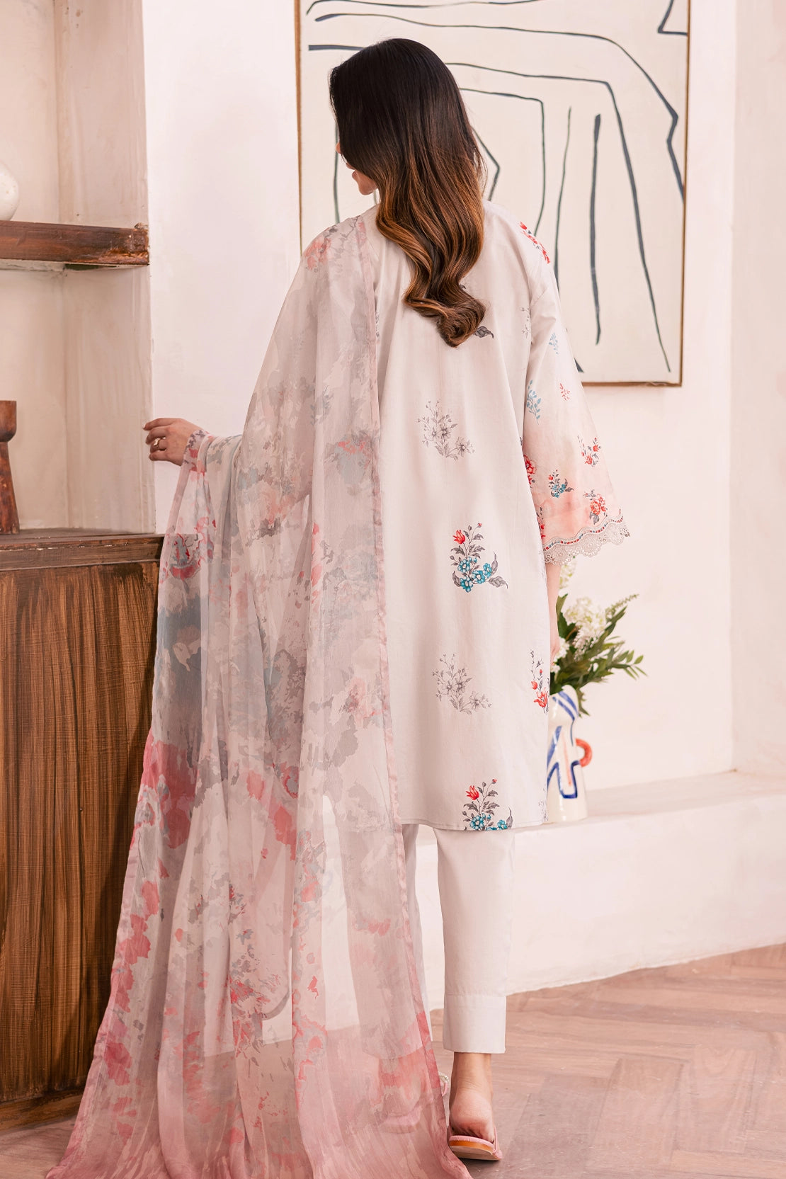 3 Piece - Premium Embroidered Lawn - 026
