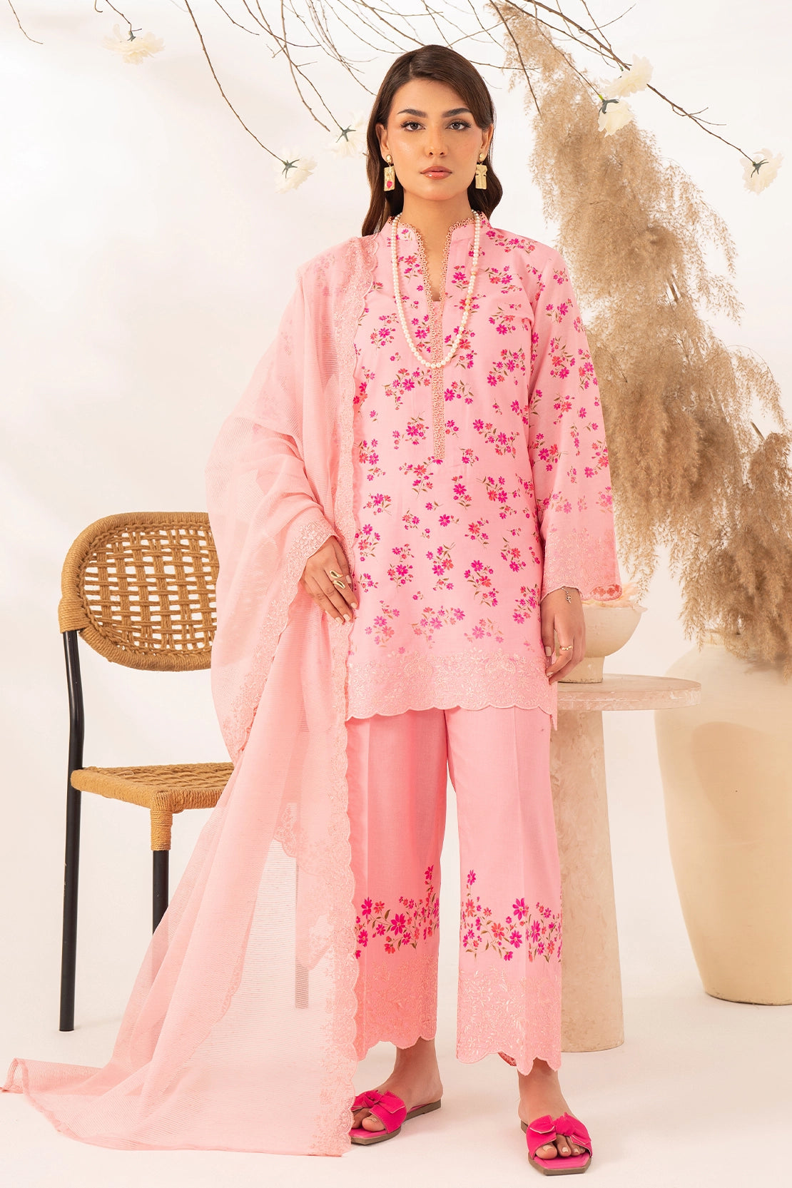 3 Piece - Premium Embroidered Lawn - 563