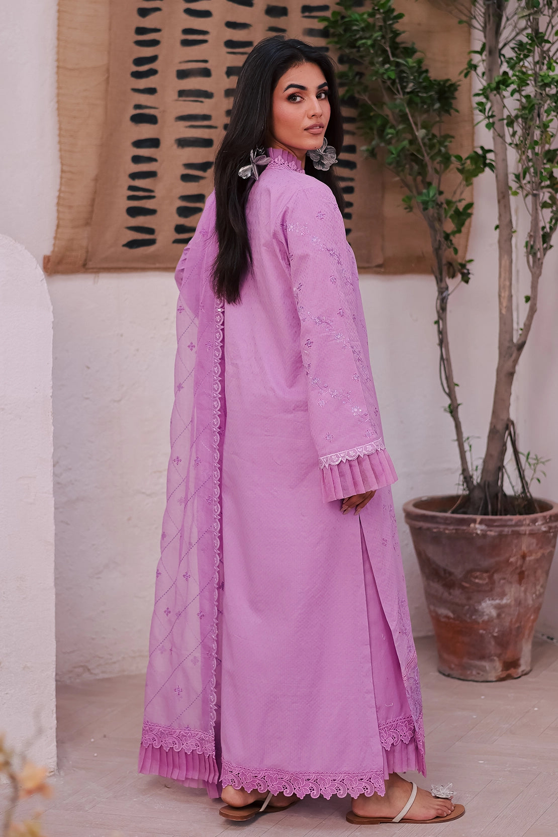 3 Piece - Premium Embroidered Lawn - 454N