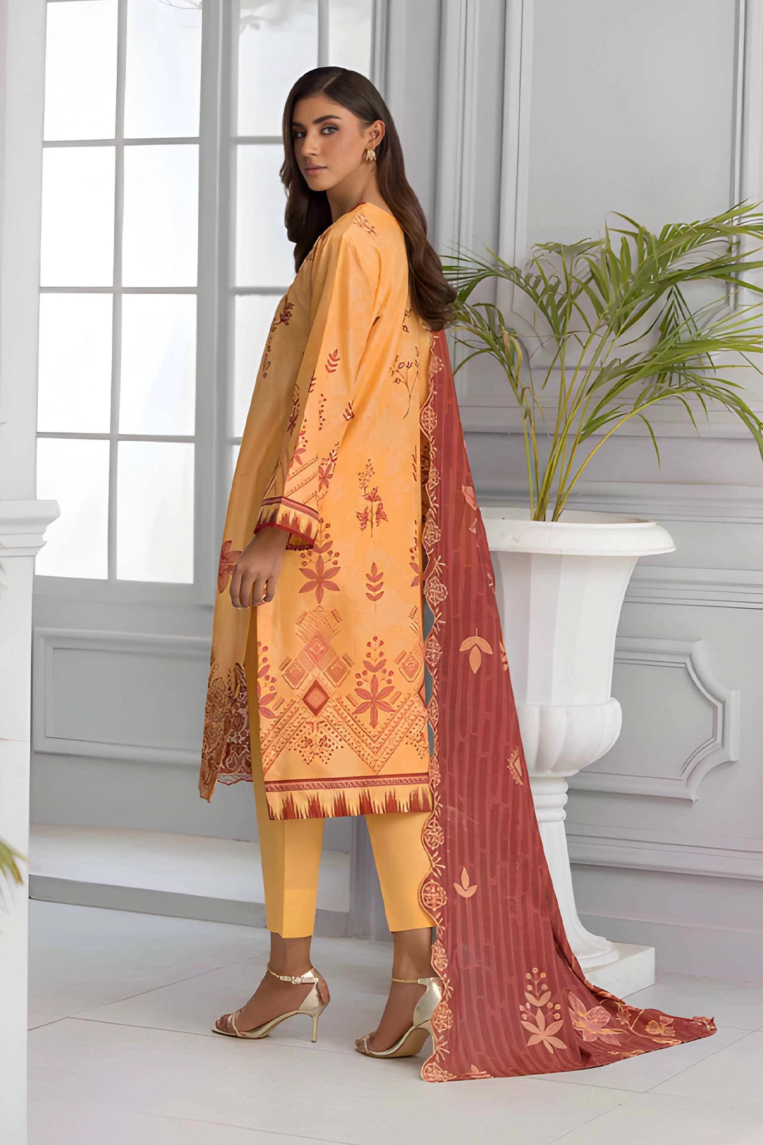3 Piece - Embroidered Lawn - 9199