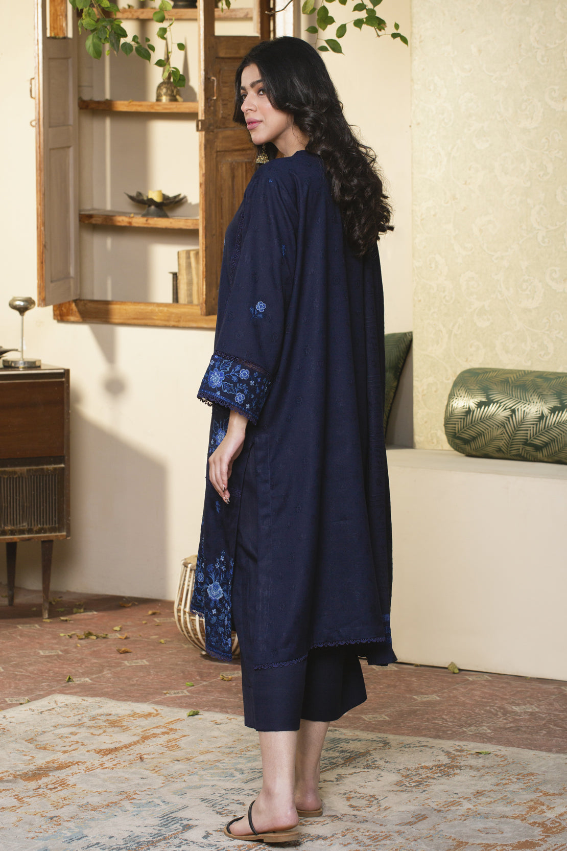 3 Piece - Premium Embroidered Jacquard Wool - 3111