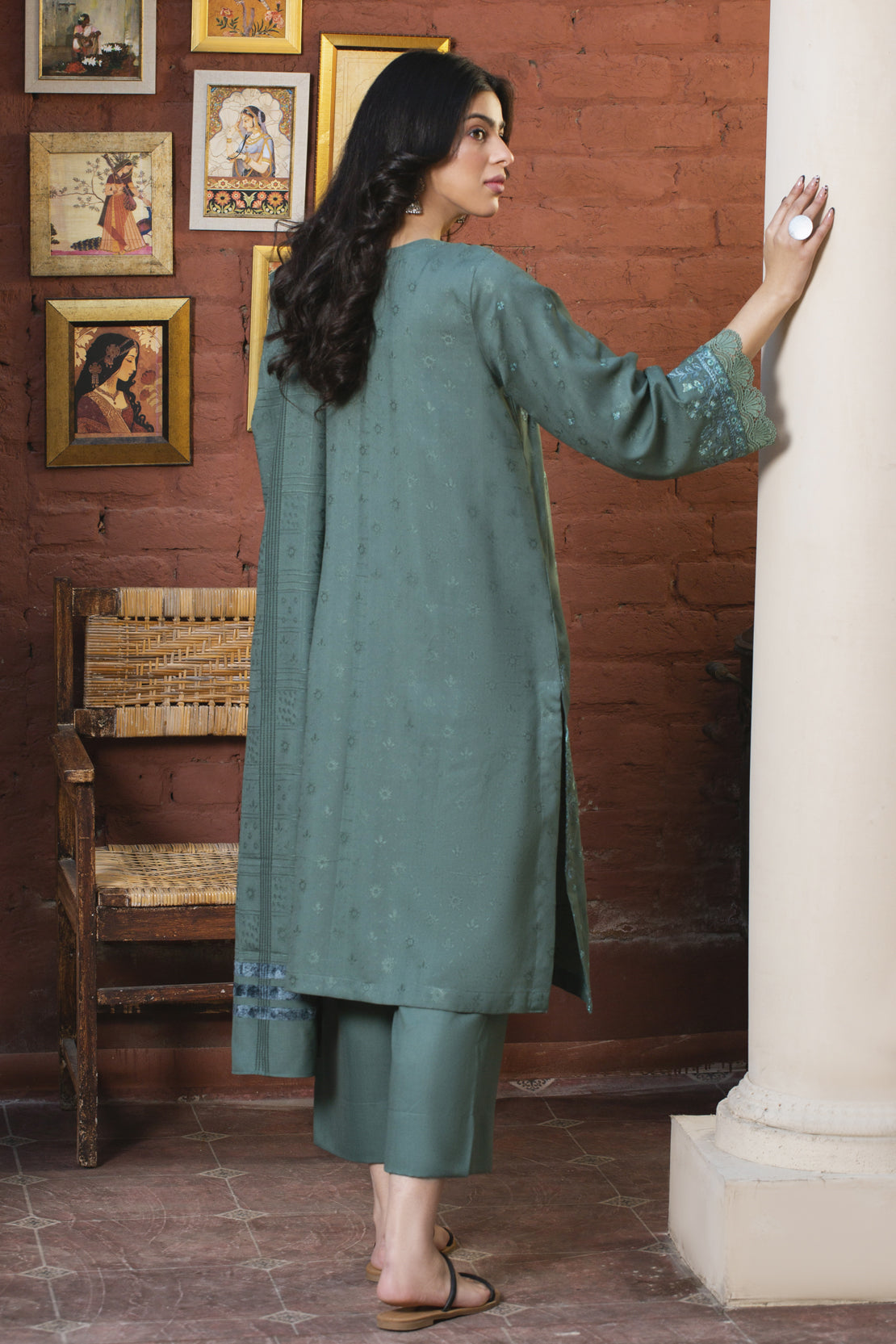 3 Piece - Premium Embroidered Jacquard Wool - 3113