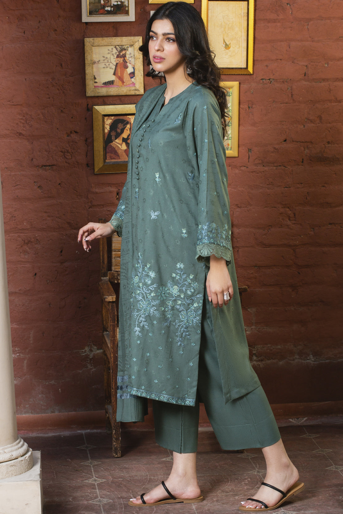 3 Piece - Premium Embroidered Jacquard Wool - 3113