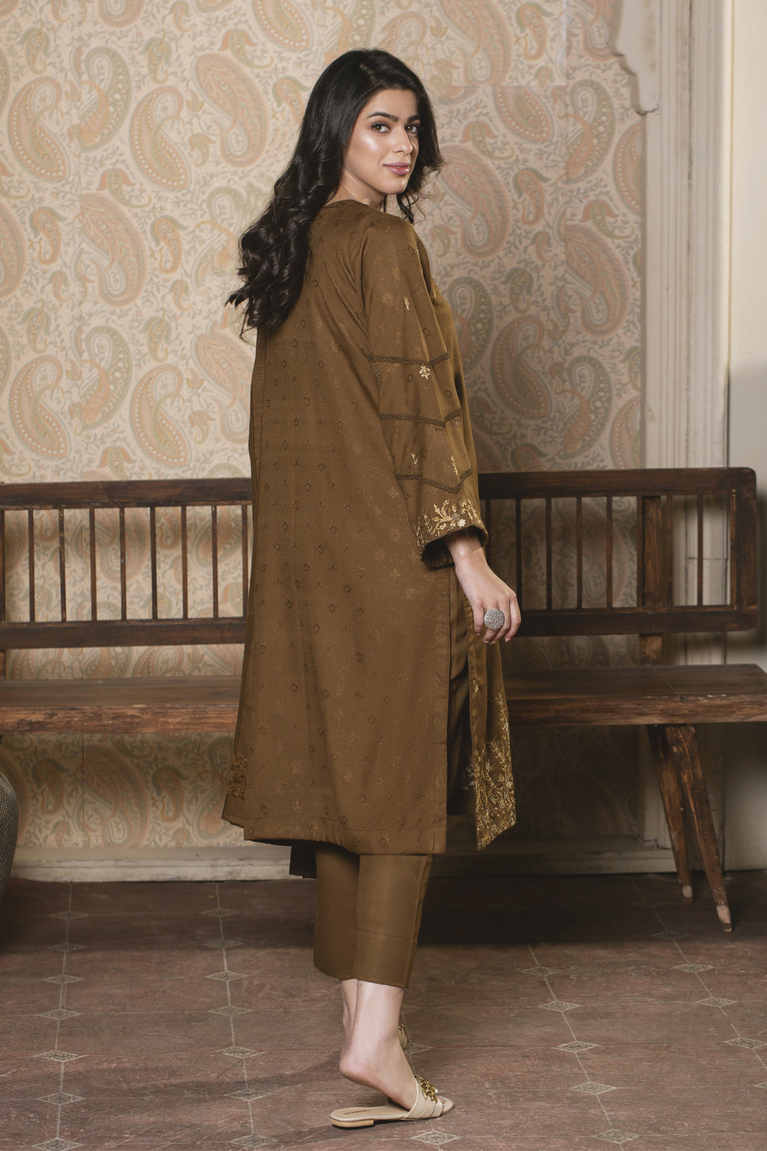 3 Piece - Premium Embroidered Jacquard Wool - 3112