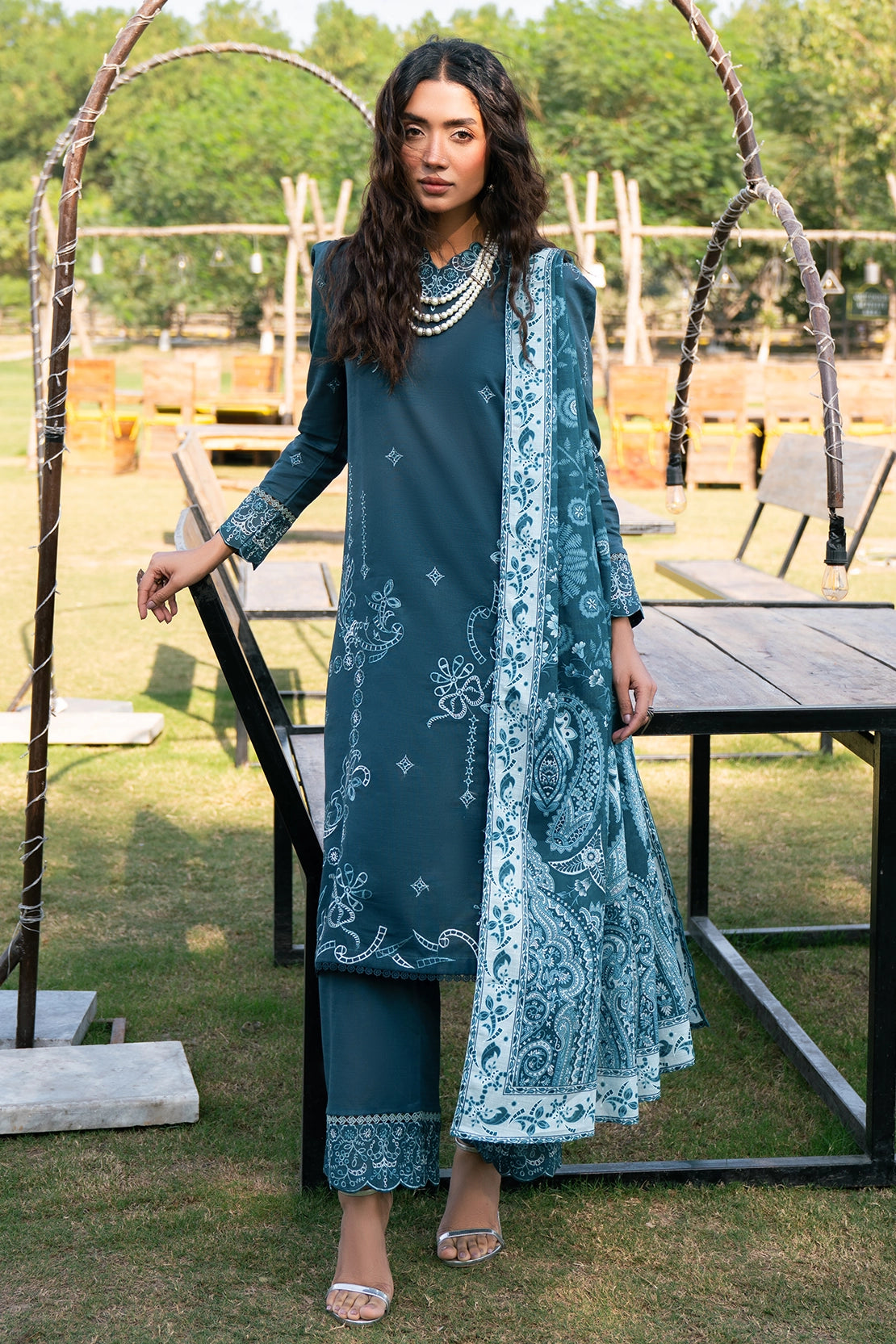 3 Piece - Premium Embroidered Khaddar - 1023