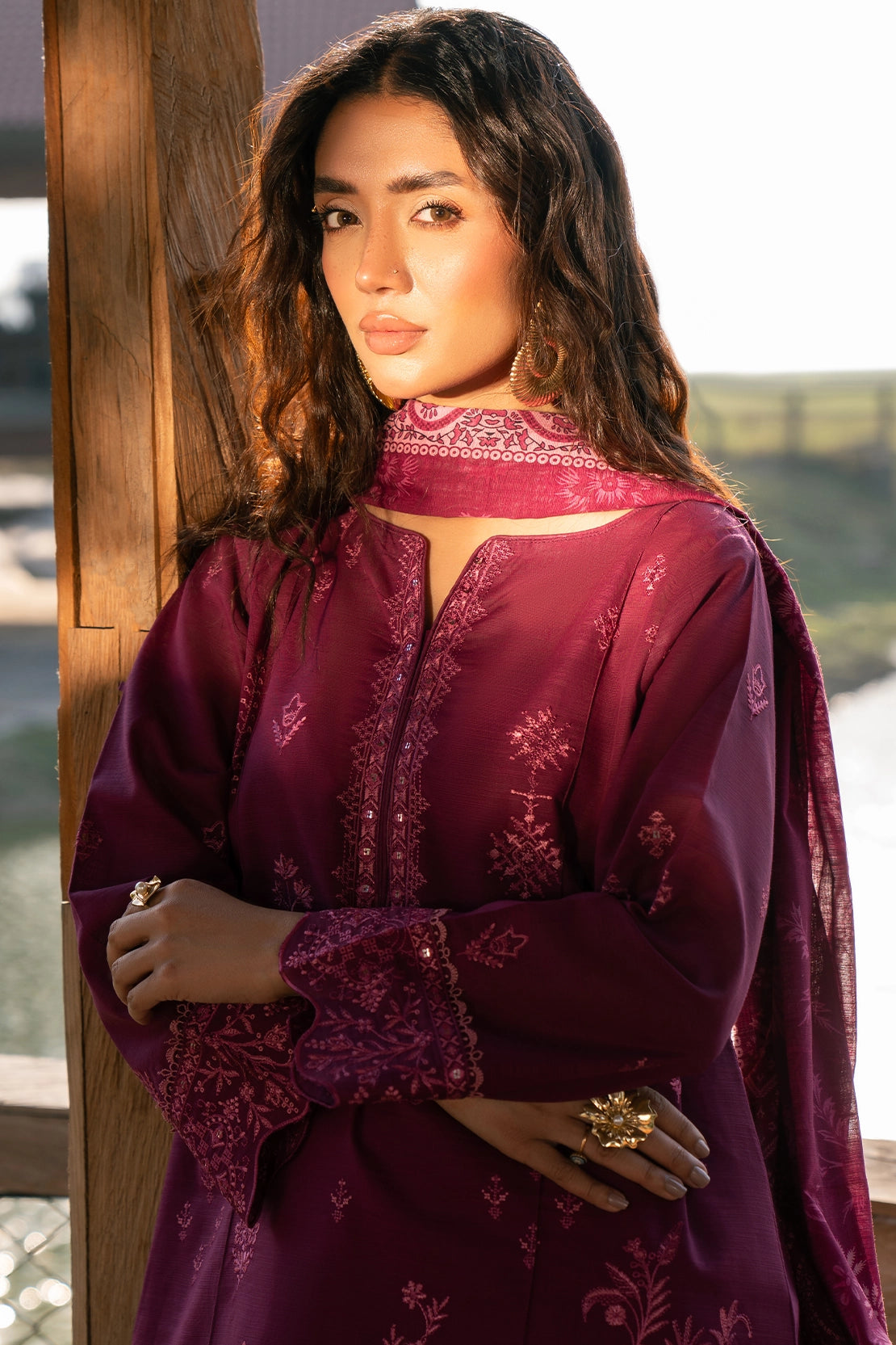 3 Piece - Premium Embroidered Khaddar - 1028