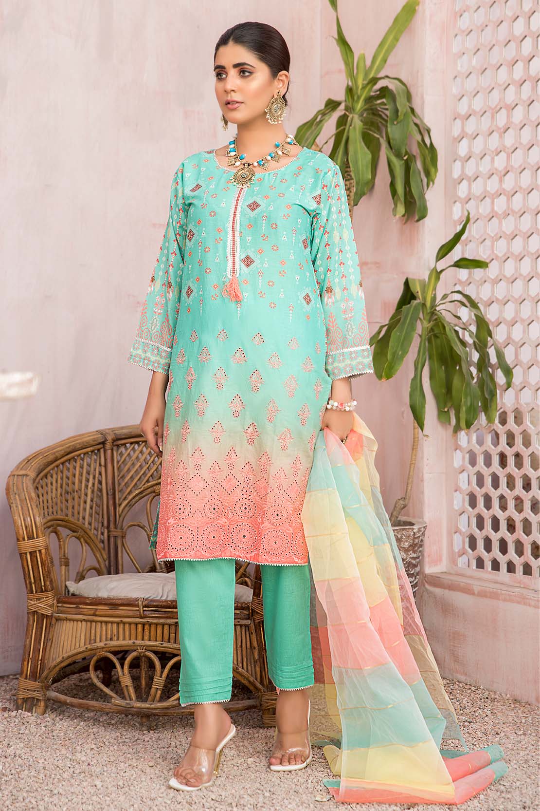 3 Piece – Embroidered Lawn -6844