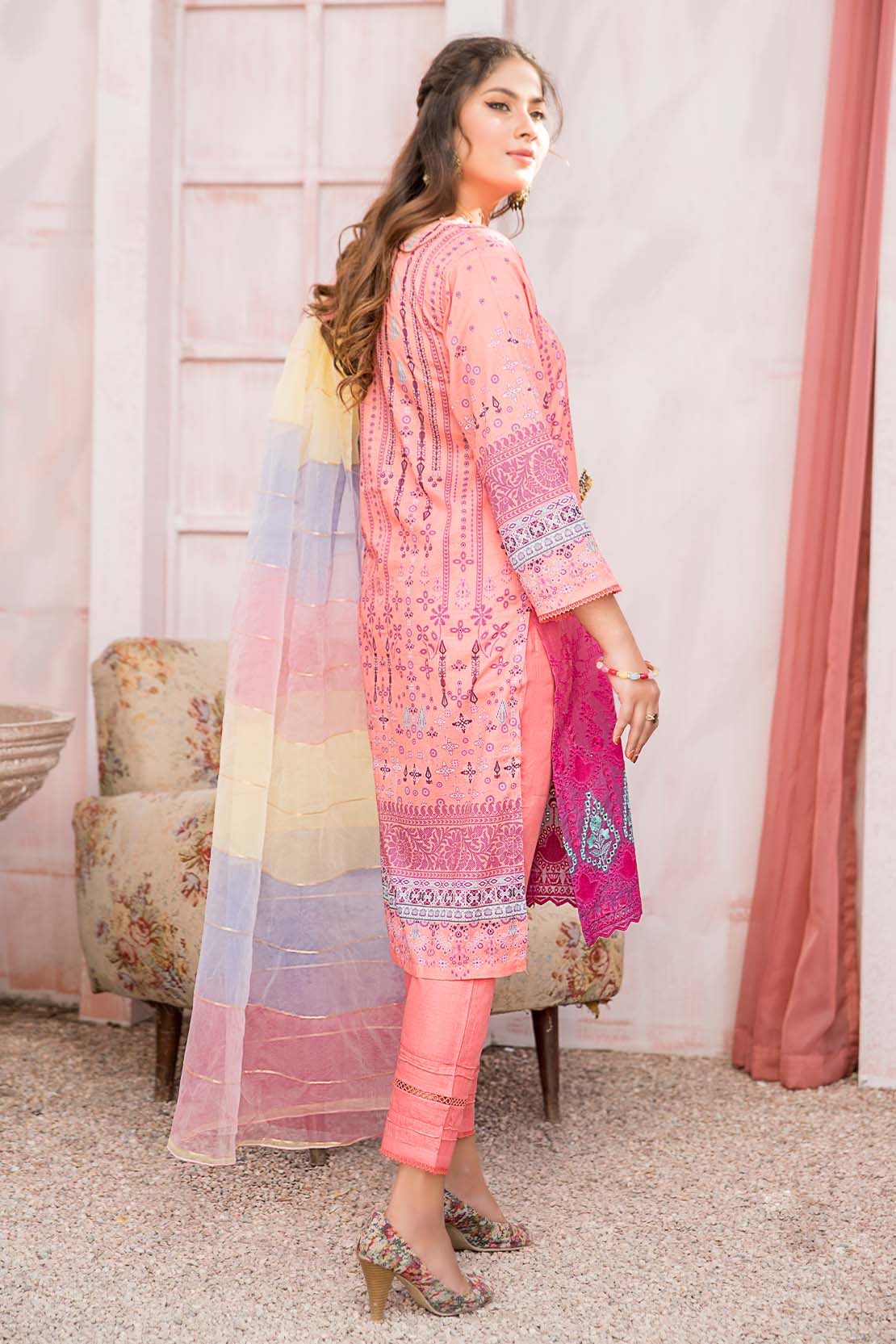 3 Piece – Embroidered Lawn -6845