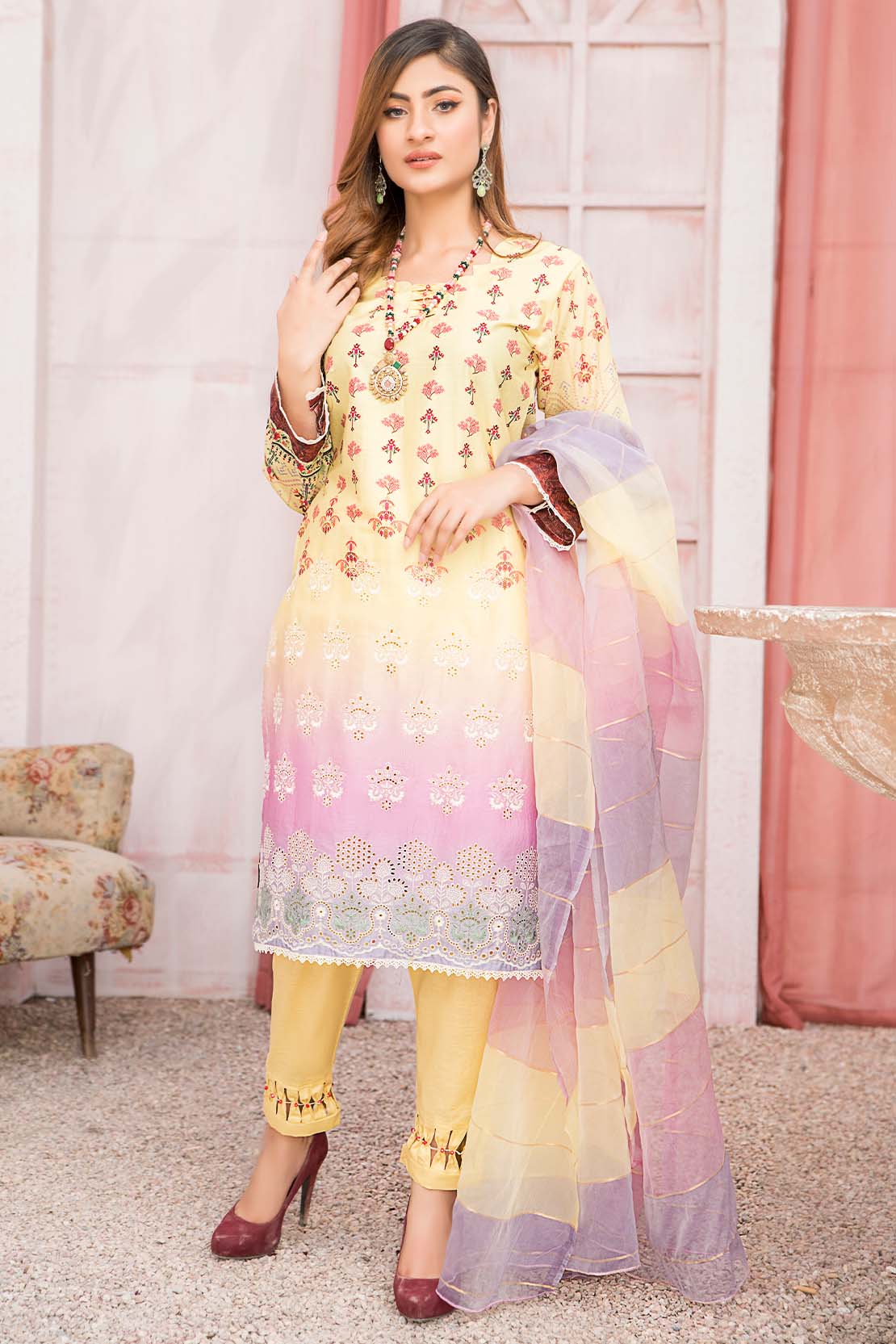 3 Piece – Embroidered Lawn -6849