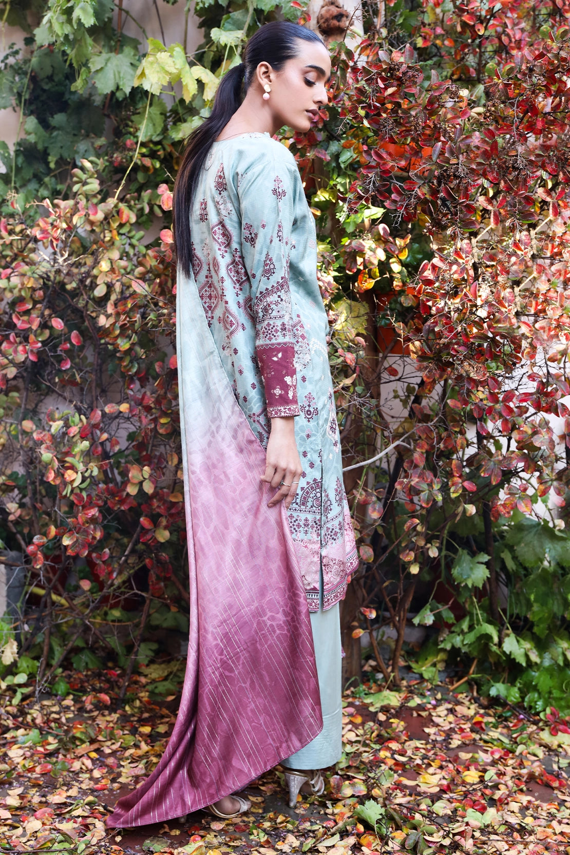 3 Piece - Premium Embroidered Linen - 0091