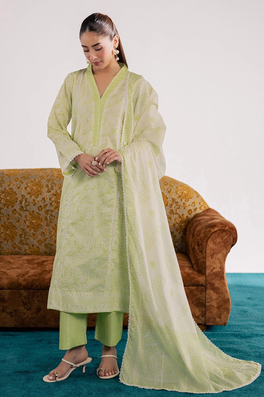 3 Piece- Premium Digitally Printed Lawn - 3772