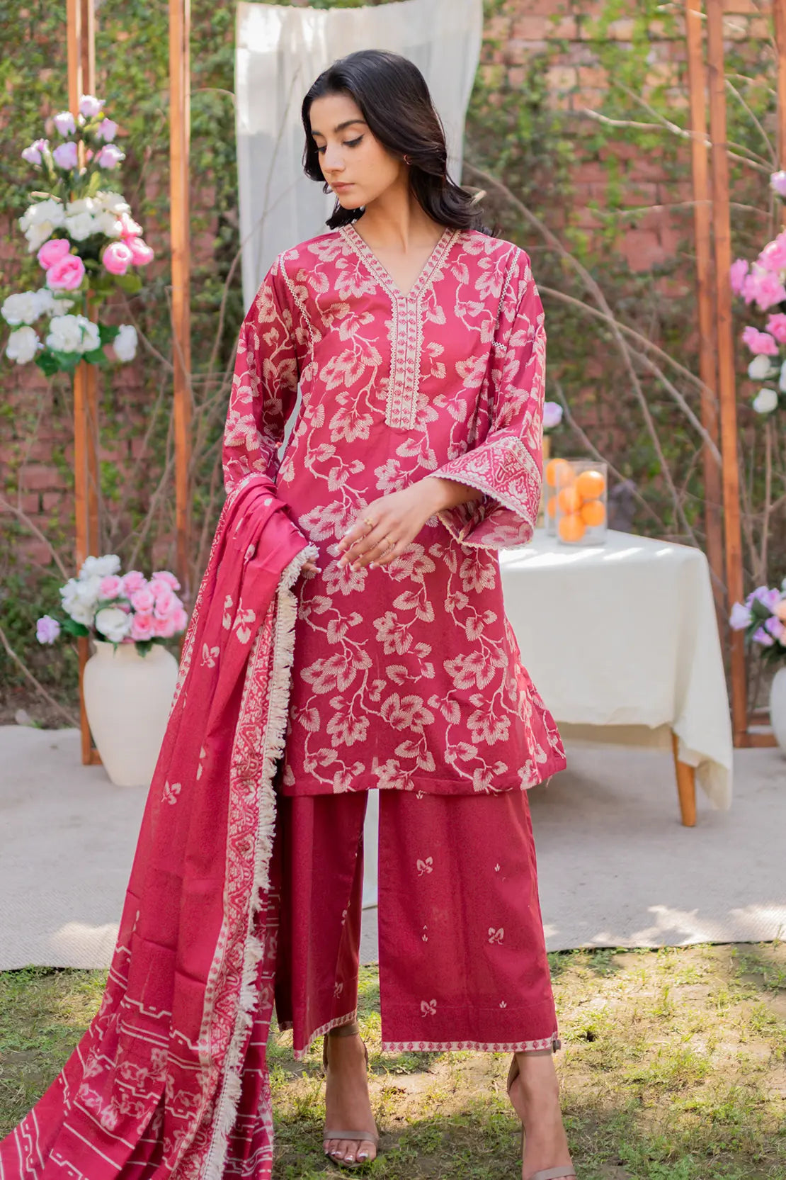 3 Piece - Digitally Printed Lawn - 8766