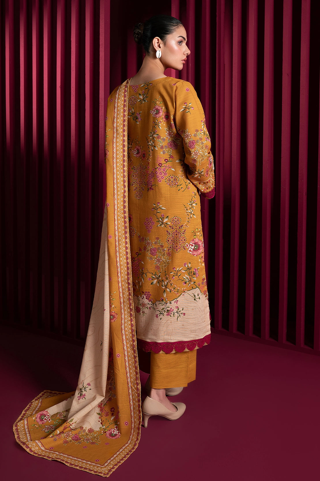 3 Piece - Digitally Printed Khaddar - 1013