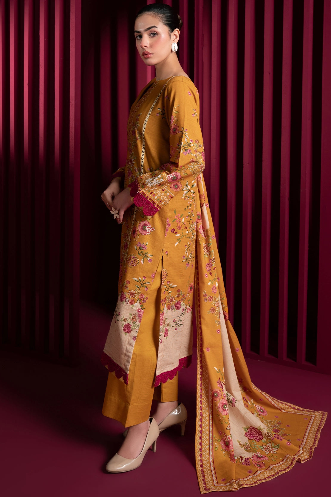 3 Piece - Digitally Printed Khaddar - 1013