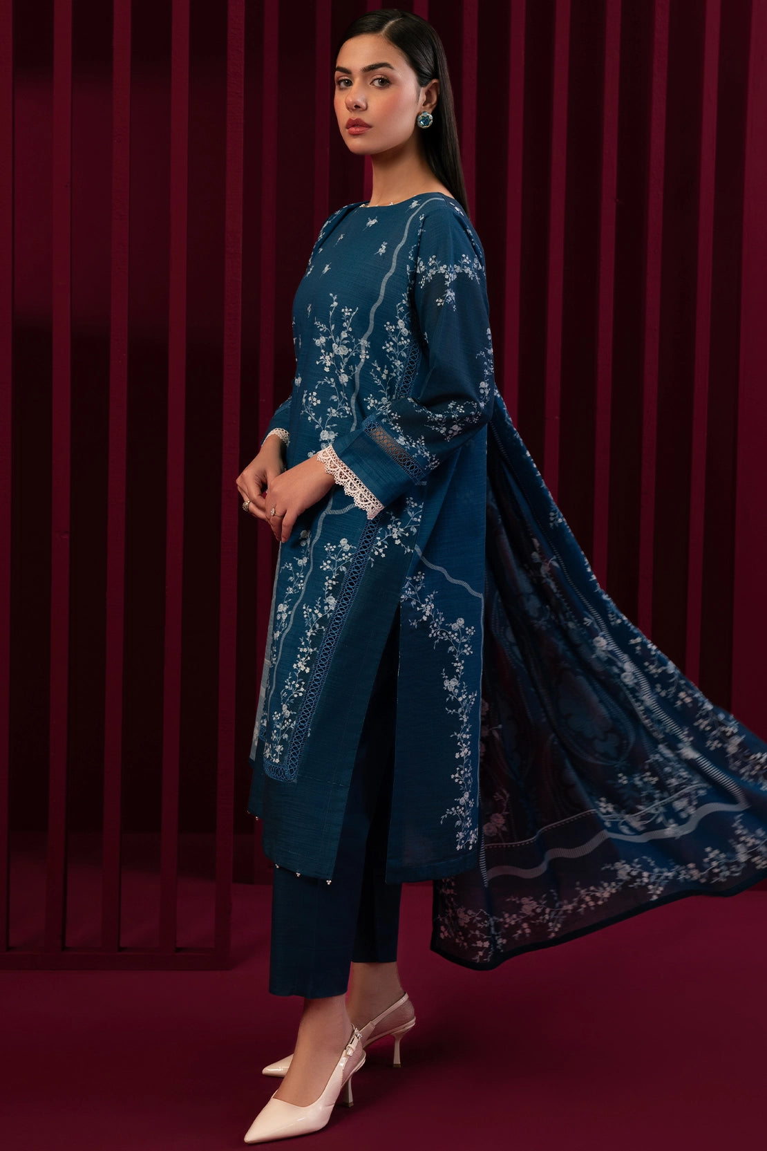 3 Piece - Digitally Printed Khaddar - 1015