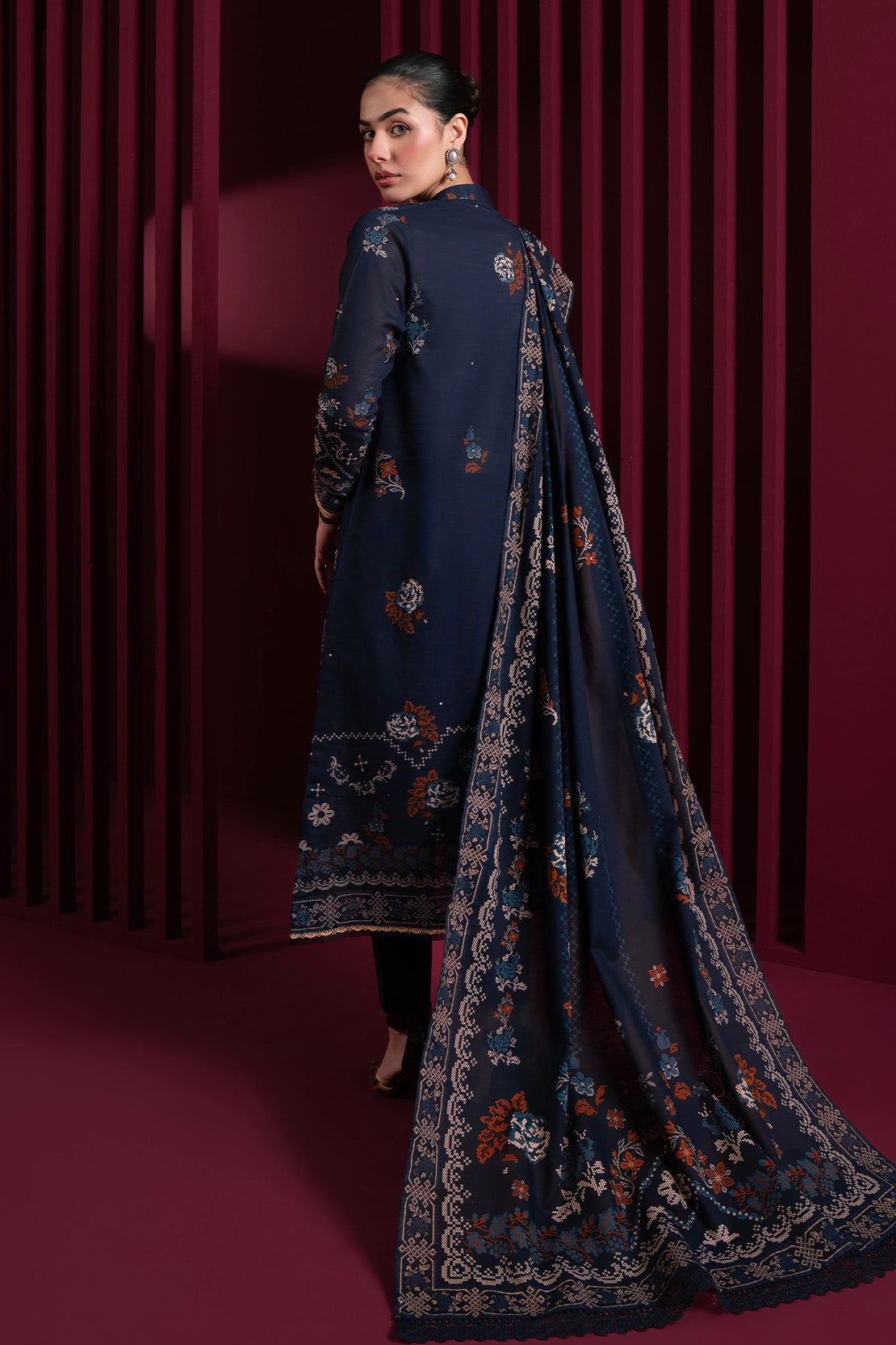 3 Piece - Digitally Printed Khaddar - 1019