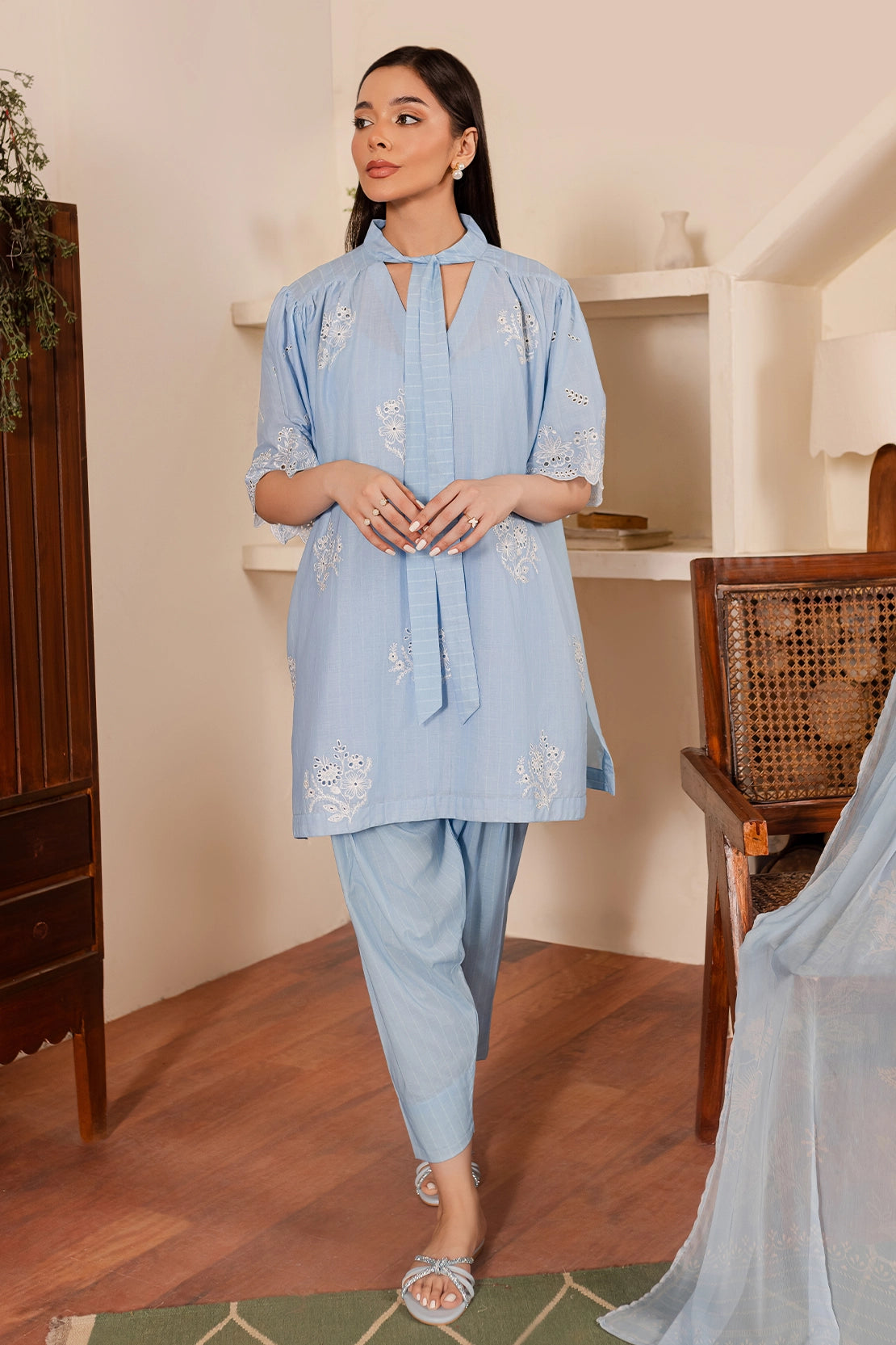 3 PIECE - PREMIUM EMBROIDERED LAWN - 8897