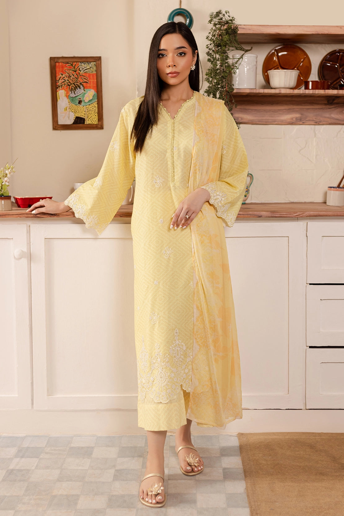 3 PIECE - PREMIUM EMBROIDERED LAWN - 8899