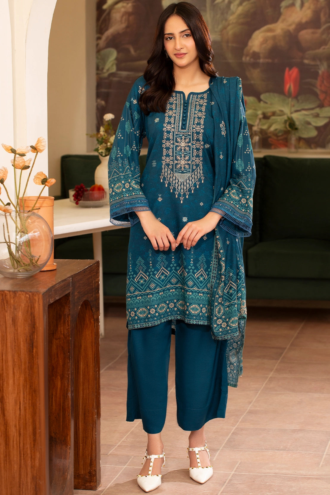 3 PIECE - PREMIUM EMBROIDERED KARANDI - 181