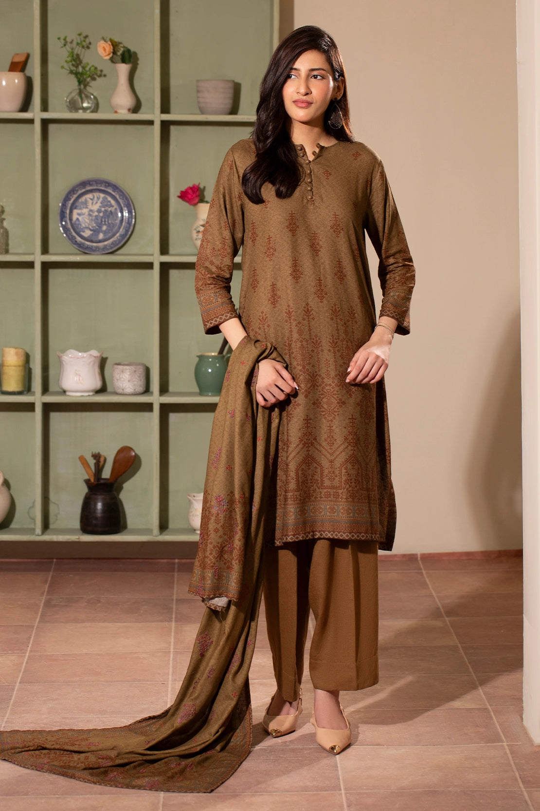 3 PIECE - PREMIUM EMBROIDERED KARANDI - 186
