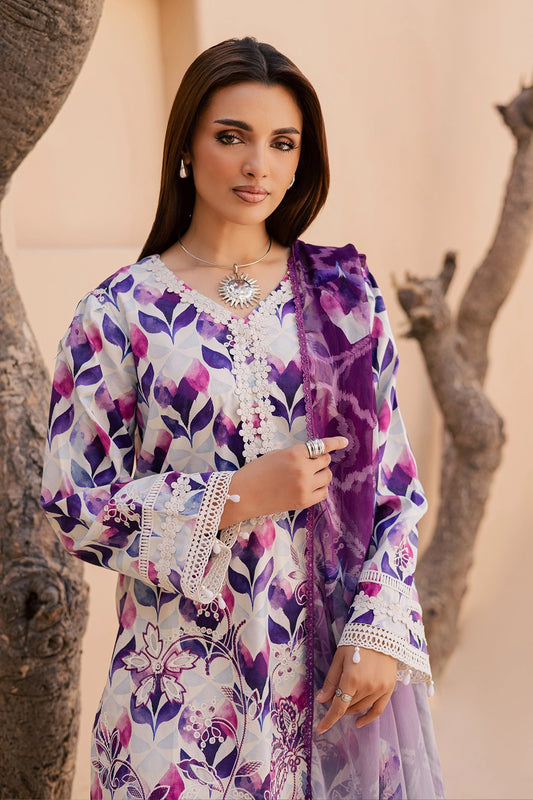 3 Piece - Premium Embroidered Lawn - 3731