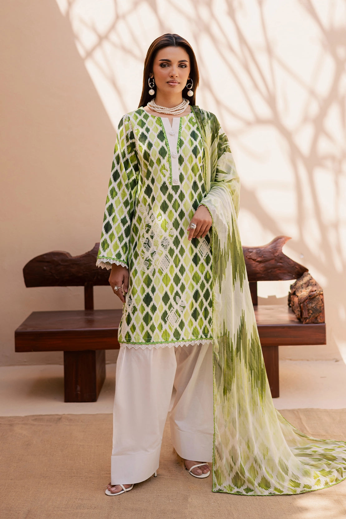 3 Piece - Premium Embroidered Lawn - 3737