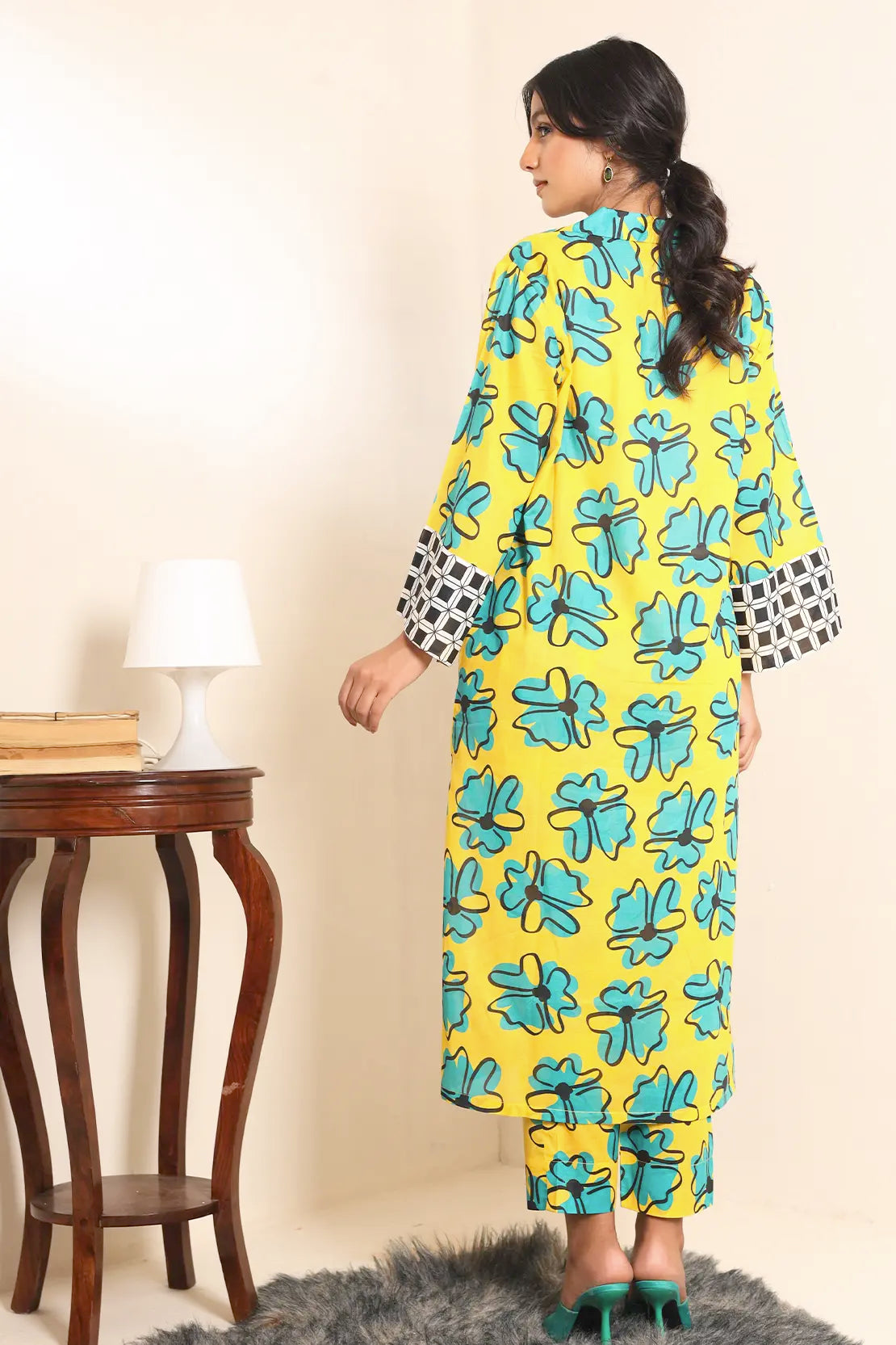 Stitched 2 Piece - Digitally Printed Lawn - 1003