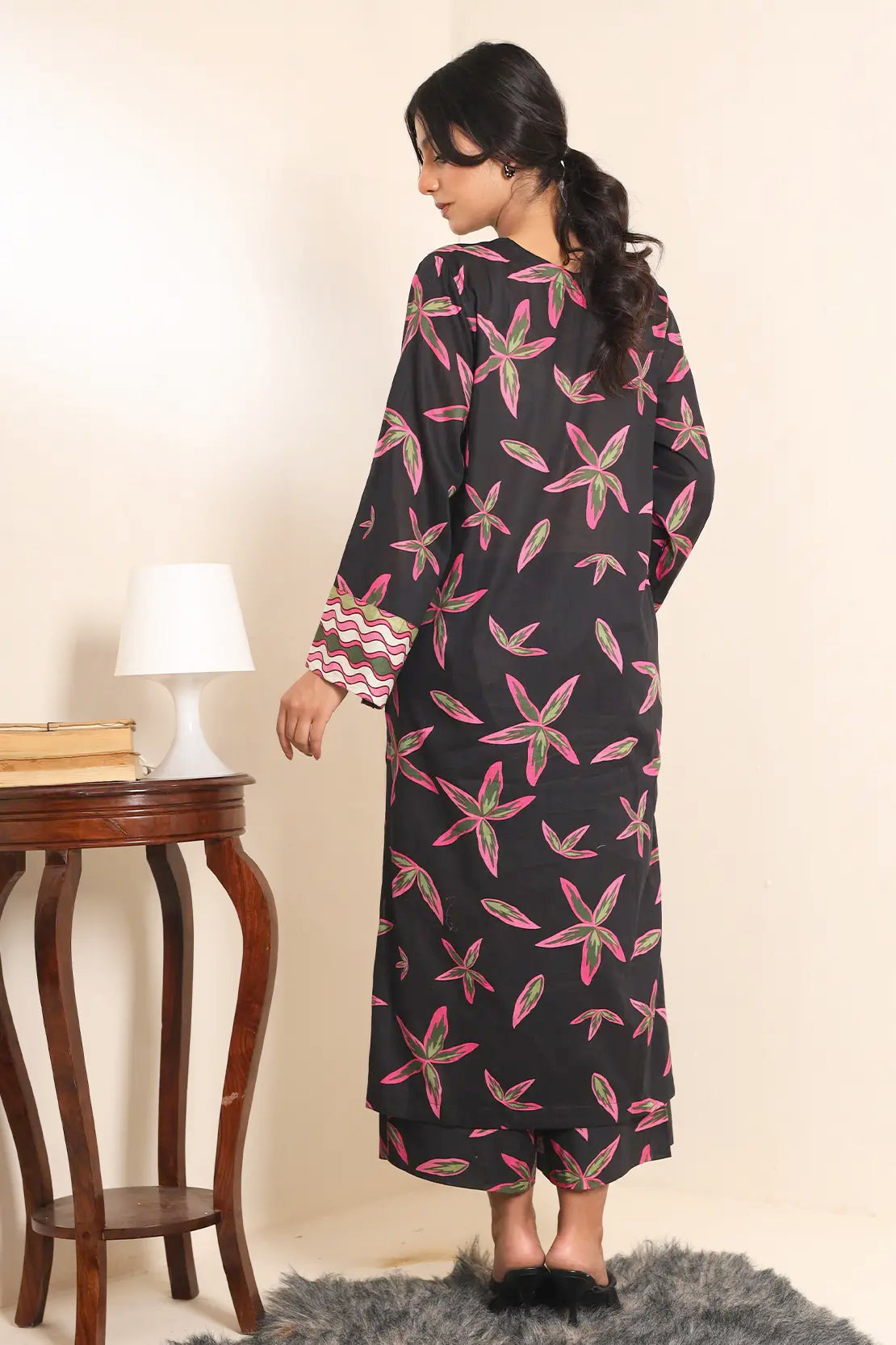 Stitched 2 Piece - Digitally Printed Lawn - 1004