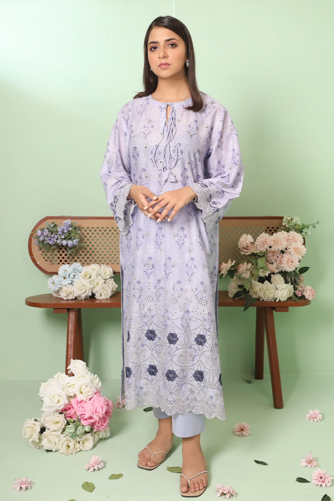 2 PIECE - PREMIUM EMBROIDERED LAWN - 8705