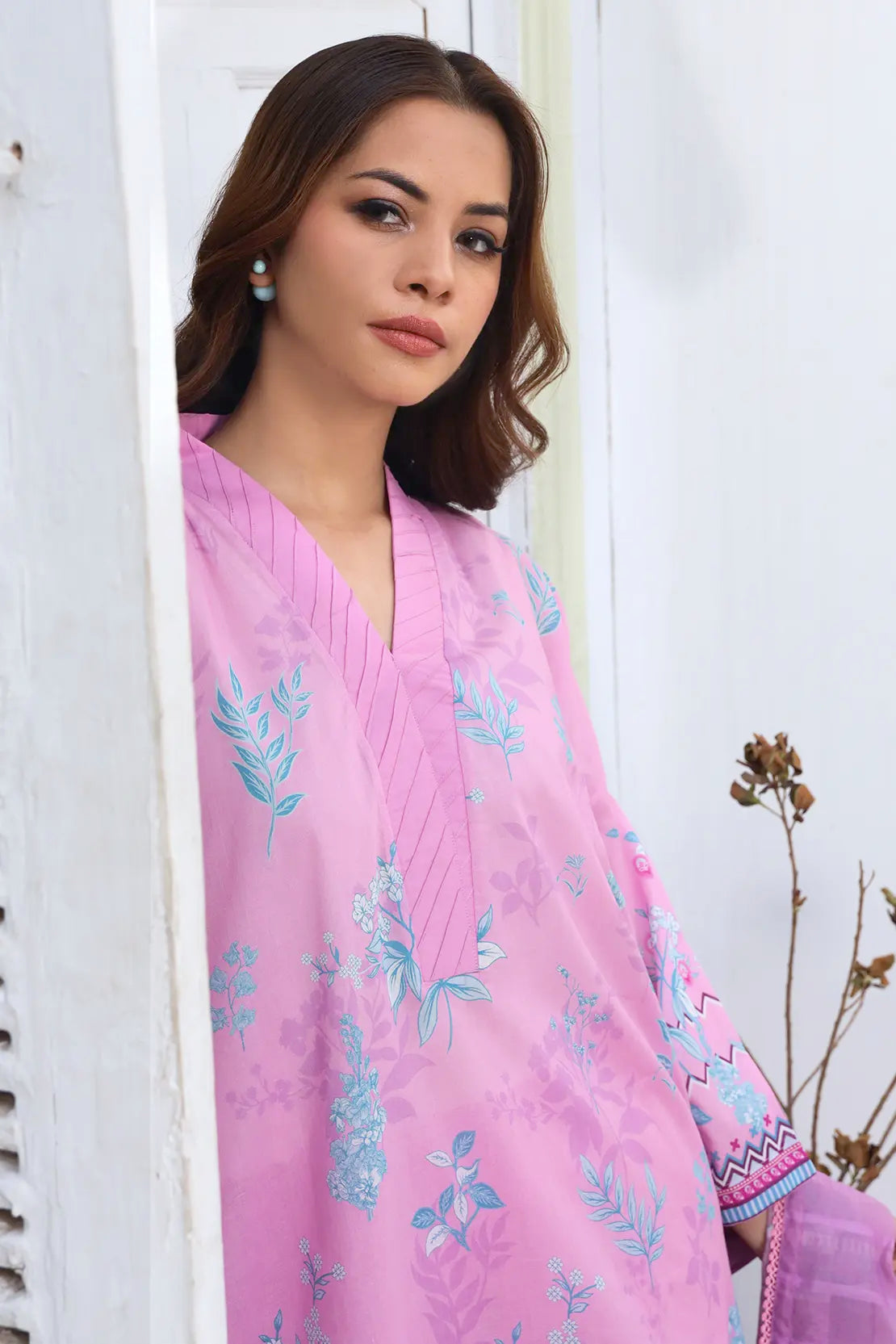 3 Piece - Digitally Printed Lawn - 9085