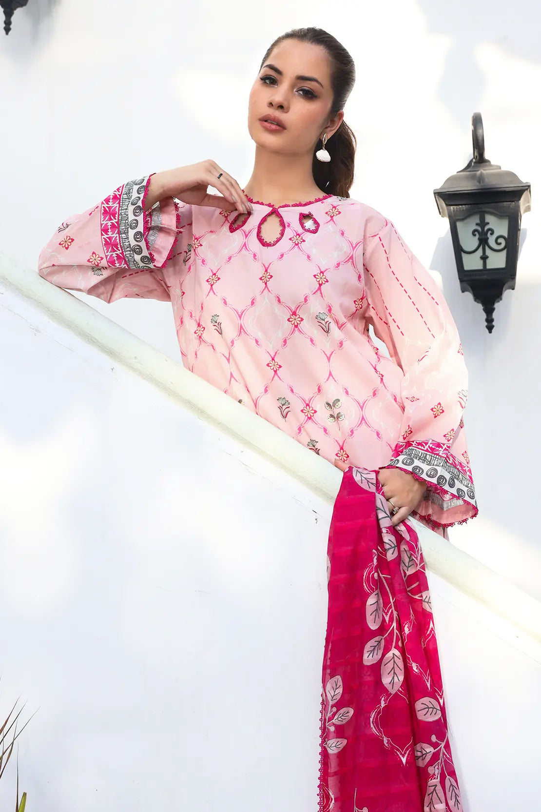 3 Piece - Digitally Printed Lawn - 9089