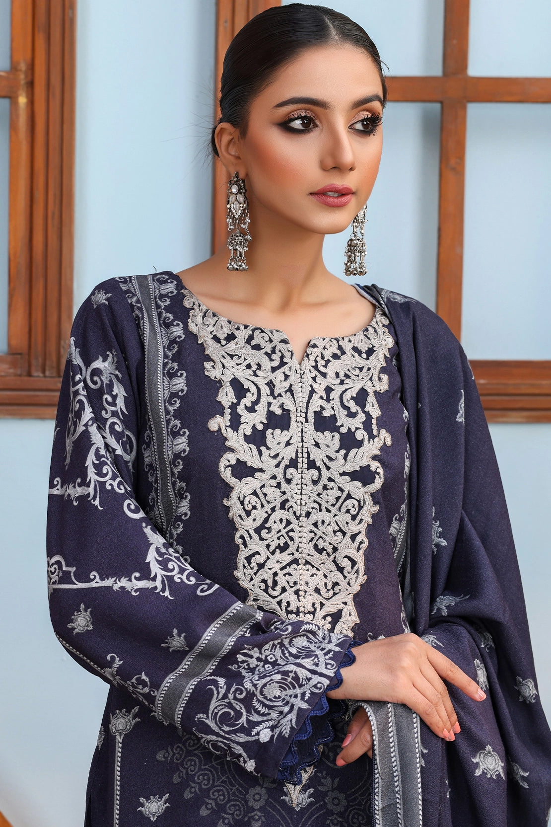 3 PIECE - EMBROIDERED PEACH - 1151